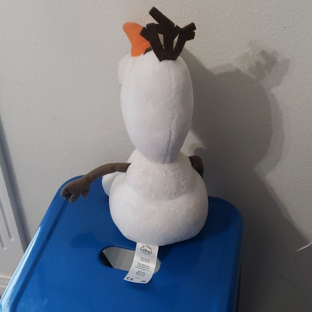Disney Collection Olaf 13"plush - Picture 5 of 8